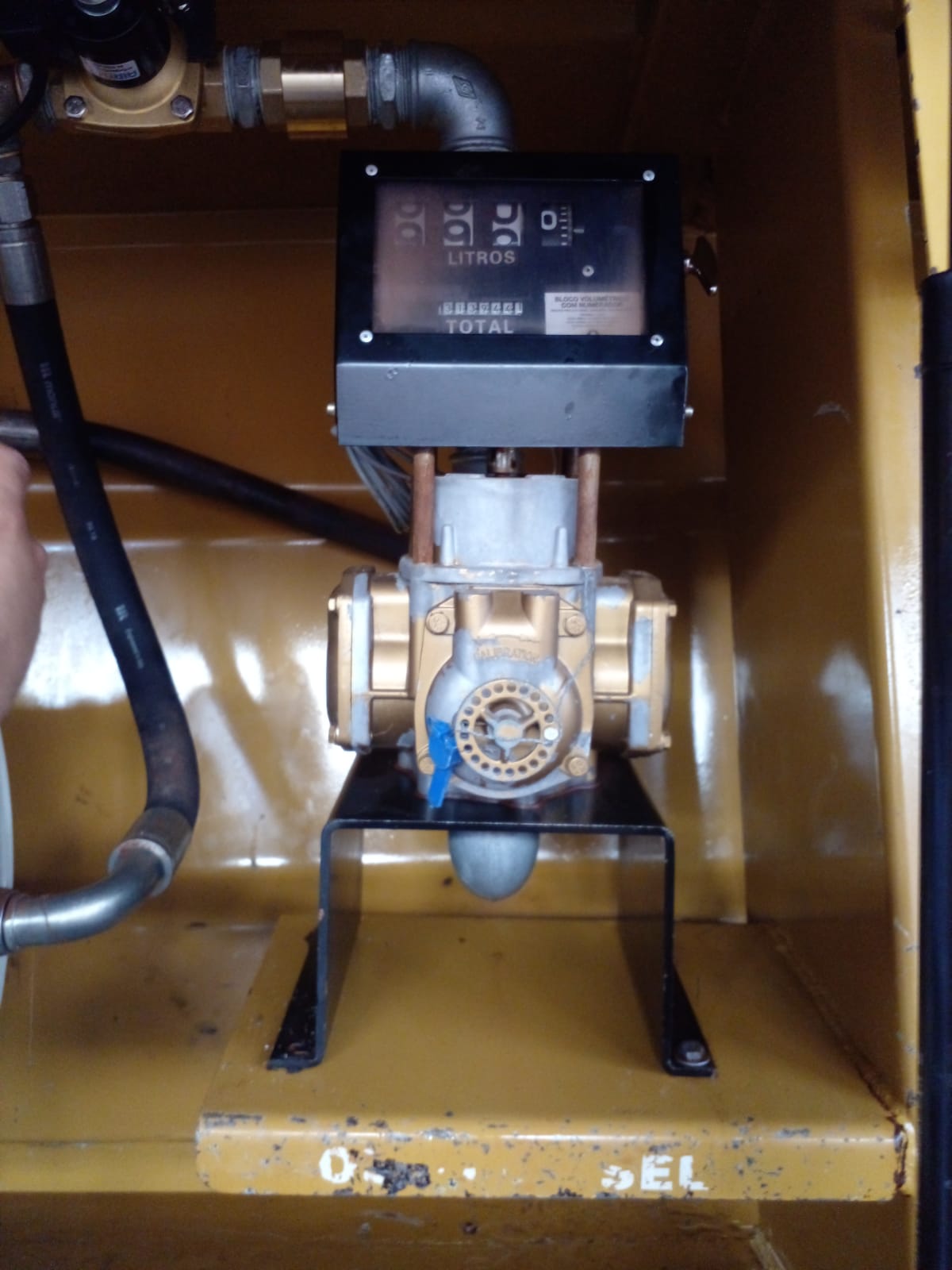 WhatsApp Image 2023-02-27 at 11.55.49.jpeg